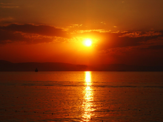 37707 (a): :1600x1200